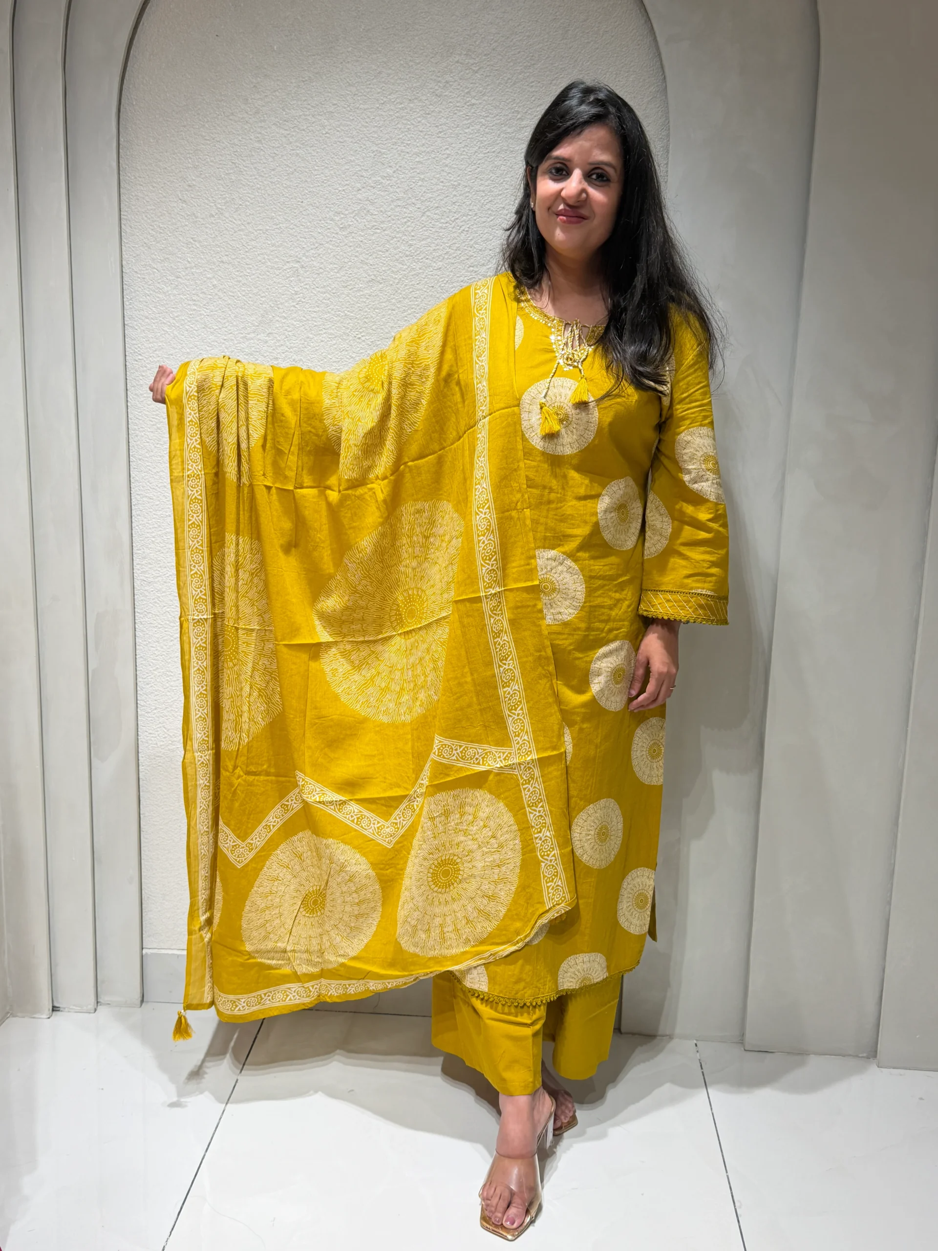 Premium Cotton Suit Set - Yellow - Image 5