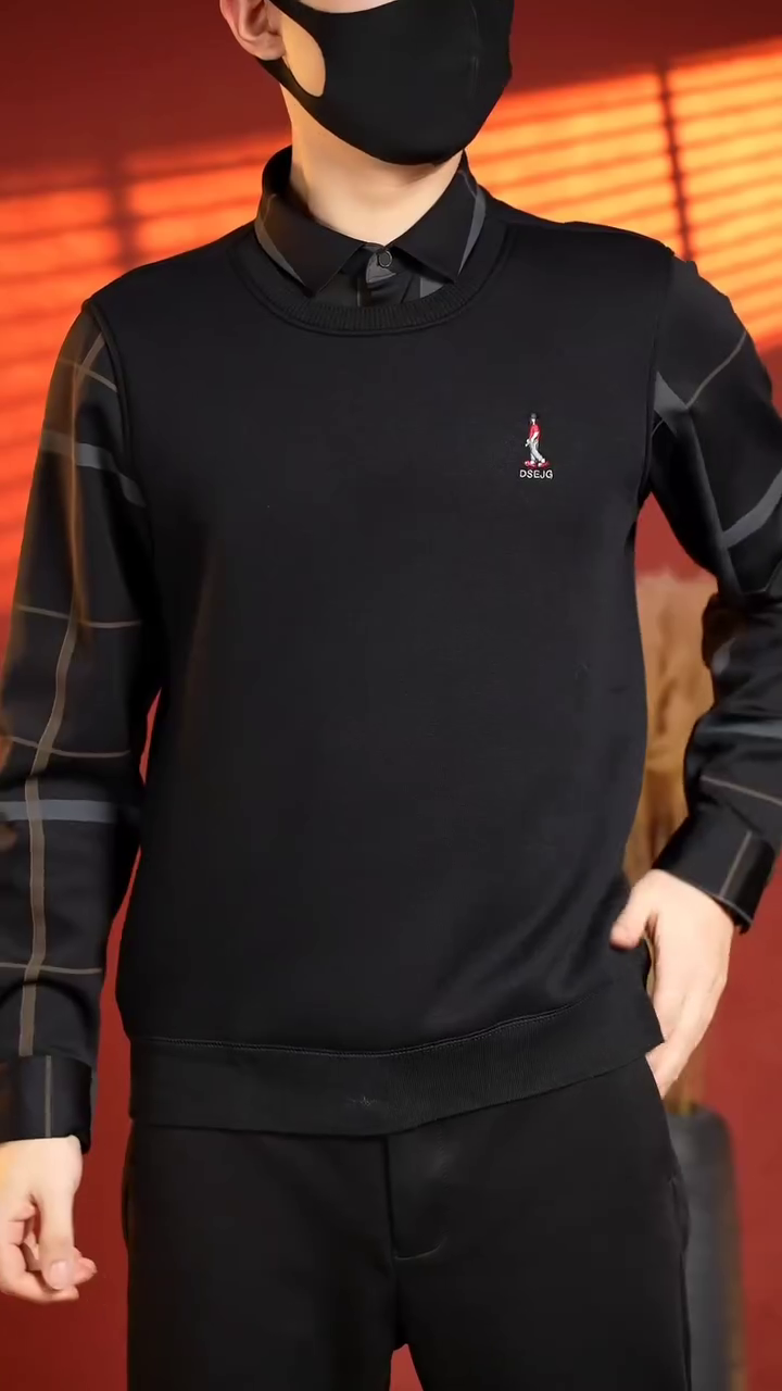 Men's Black Check-Panel Smart Pullover Sweater - Image 4