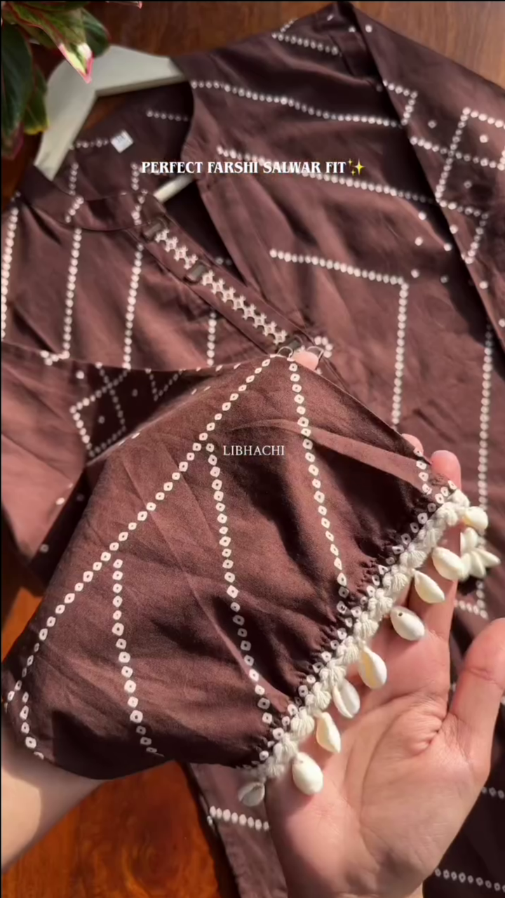 Brown Bandhani Printed Straight Fit Kurta Set - Image 3