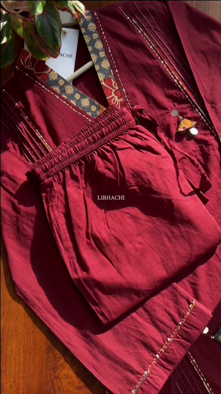 Women Mirror Work Pure Cotton Kurta With Trouser - Red - Image 3