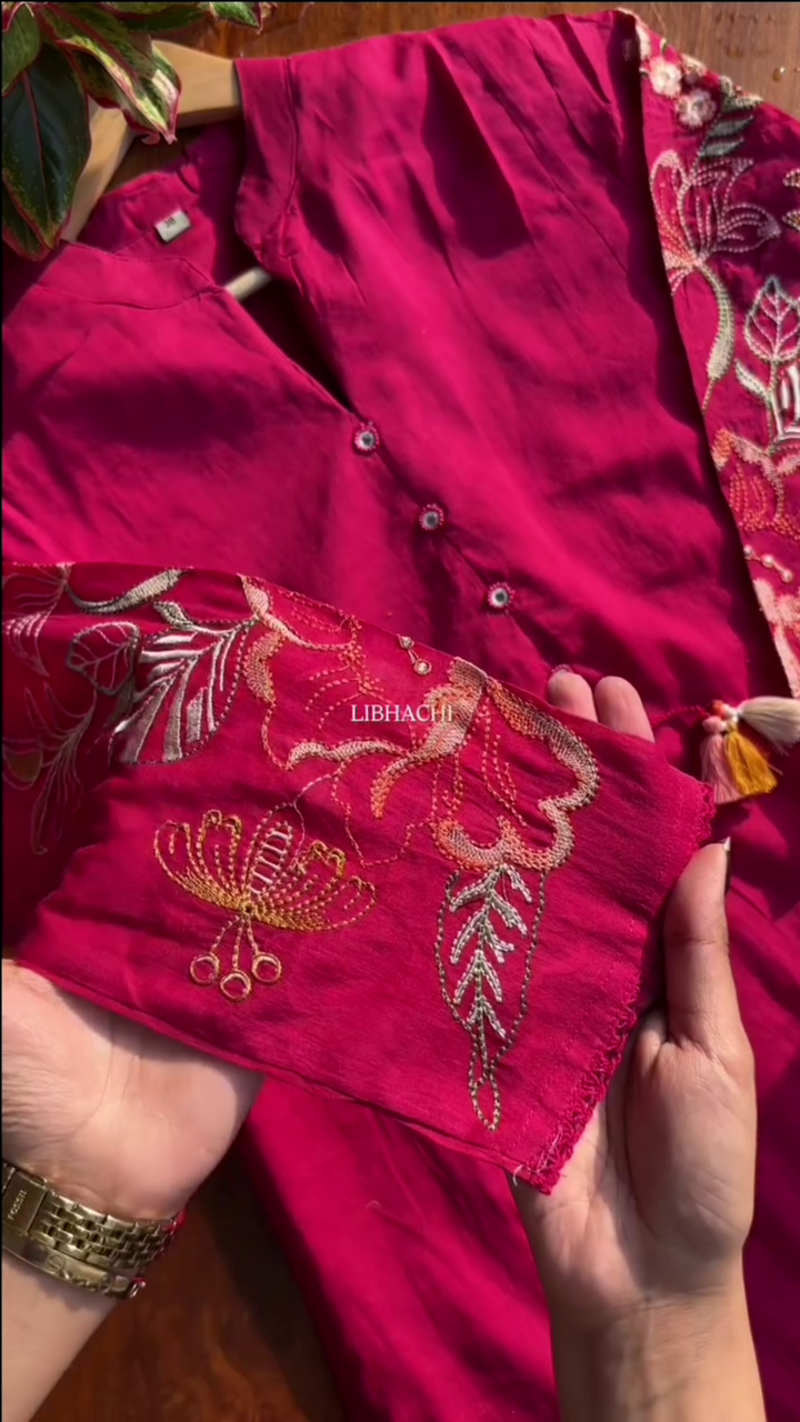 Pink Floral Embroidered Cotton Kurta - Image 3