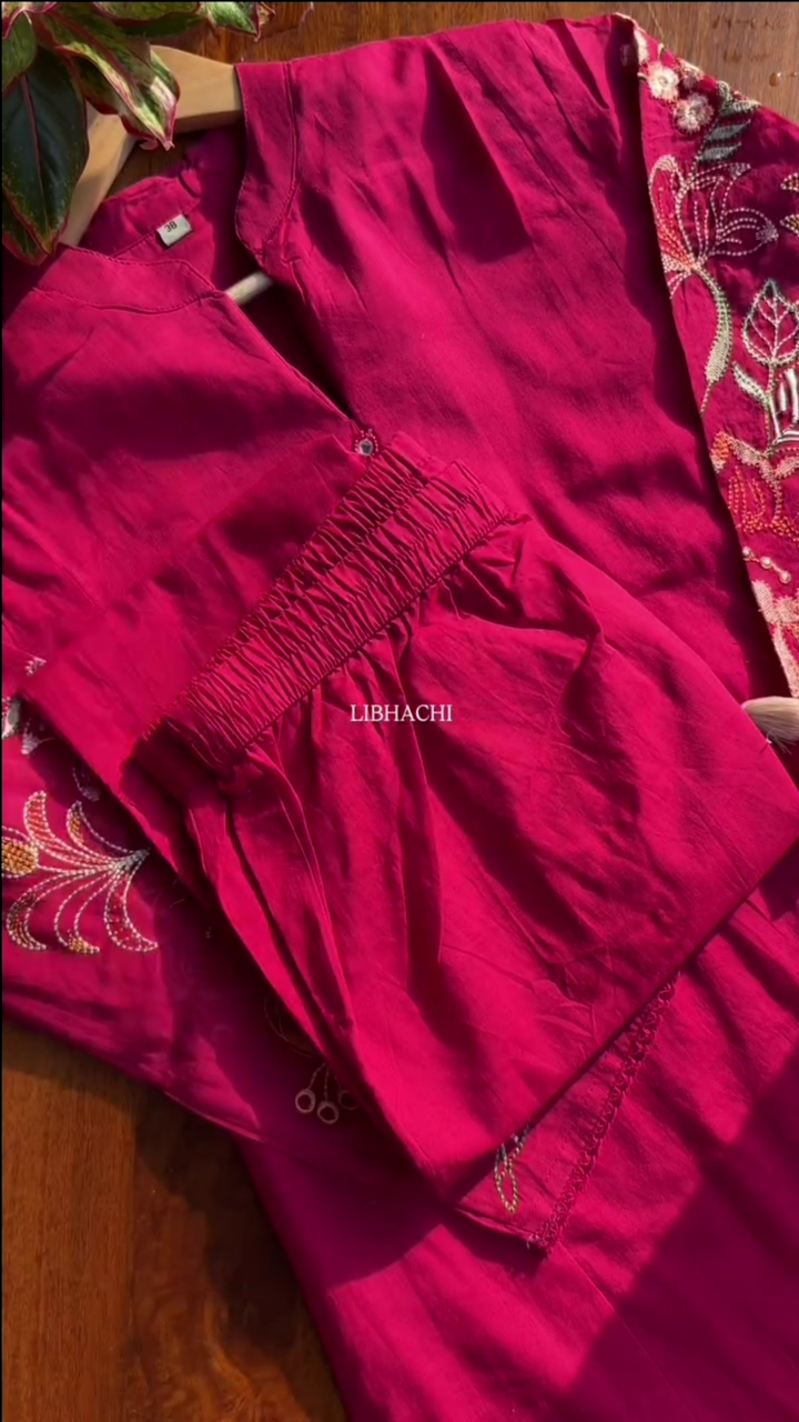 Pink Floral Embroidered Cotton Kurta - Image 4