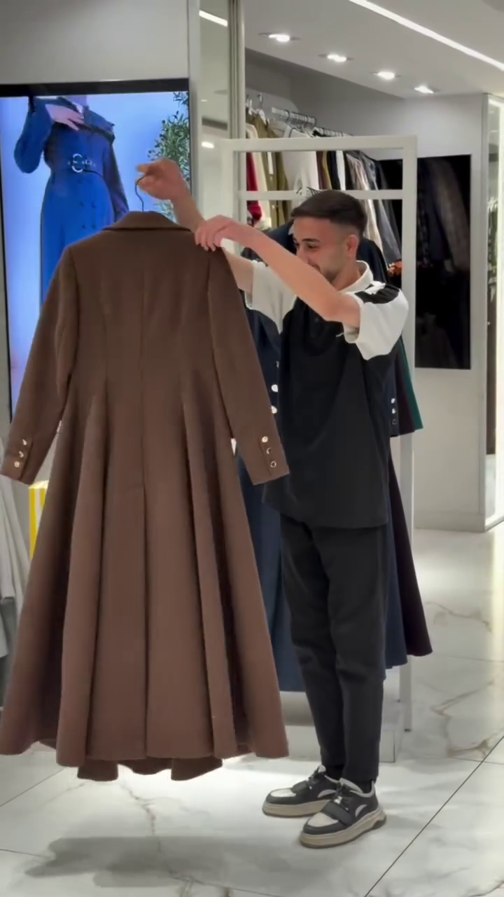 Brown Double-Breasted Long Winter Coat - Image 2
